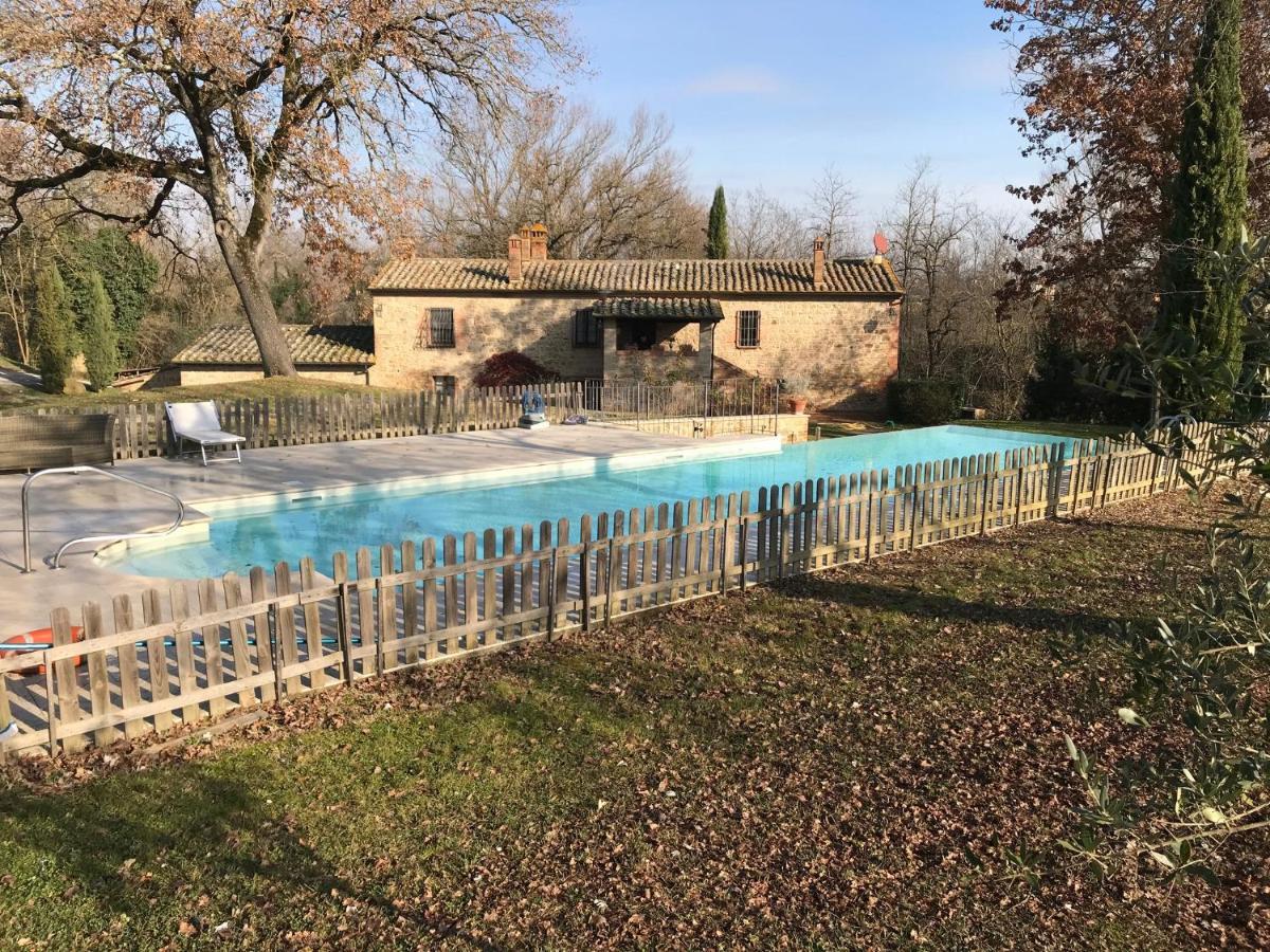 Il Molinaccio Di Montepulciano Villa Luaran gambar